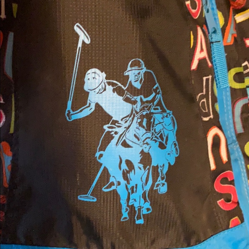 Back pack - Picture 3 of 5